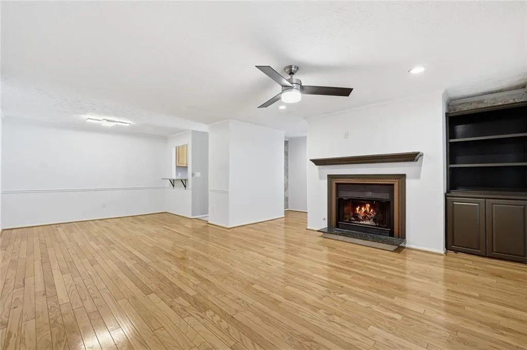 1104 Woodcliff Drive, Atlanta, Georgia 30350, 2 Bedrooms Bedrooms, ,2 BathroomsBathrooms,Residential,Sold,1104 Woodcliff Drive,7760304