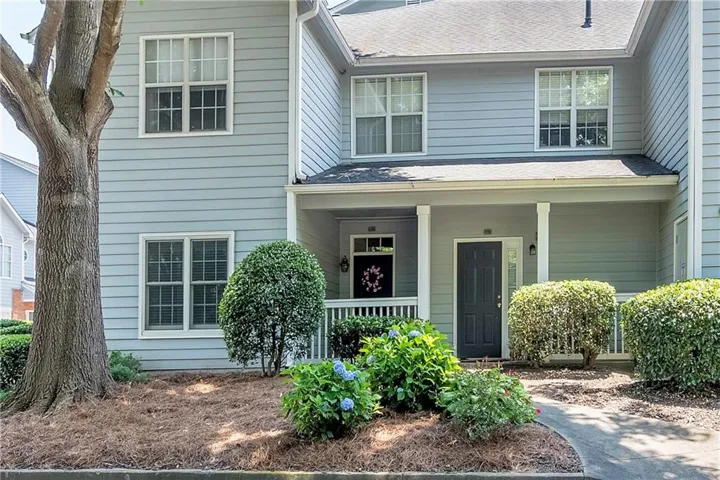 Beautifully Renovated Condo in the Heart of Smyrna!