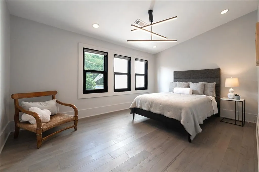 355 Glen Lake Drive, Sandy Springs, Georgia 30327, 4 Bedrooms Bedrooms, ,4 BathroomsBathrooms,Residential,Sold,355 Glen Lake Drive,7235151 355 Glen Lake Drive, Sandy Springs, Georgia 30327, 4 Bedrooms Bedrooms, ,4 BathroomsBathrooms,Residential,Sold,355 Glen Lake Drive,7235151