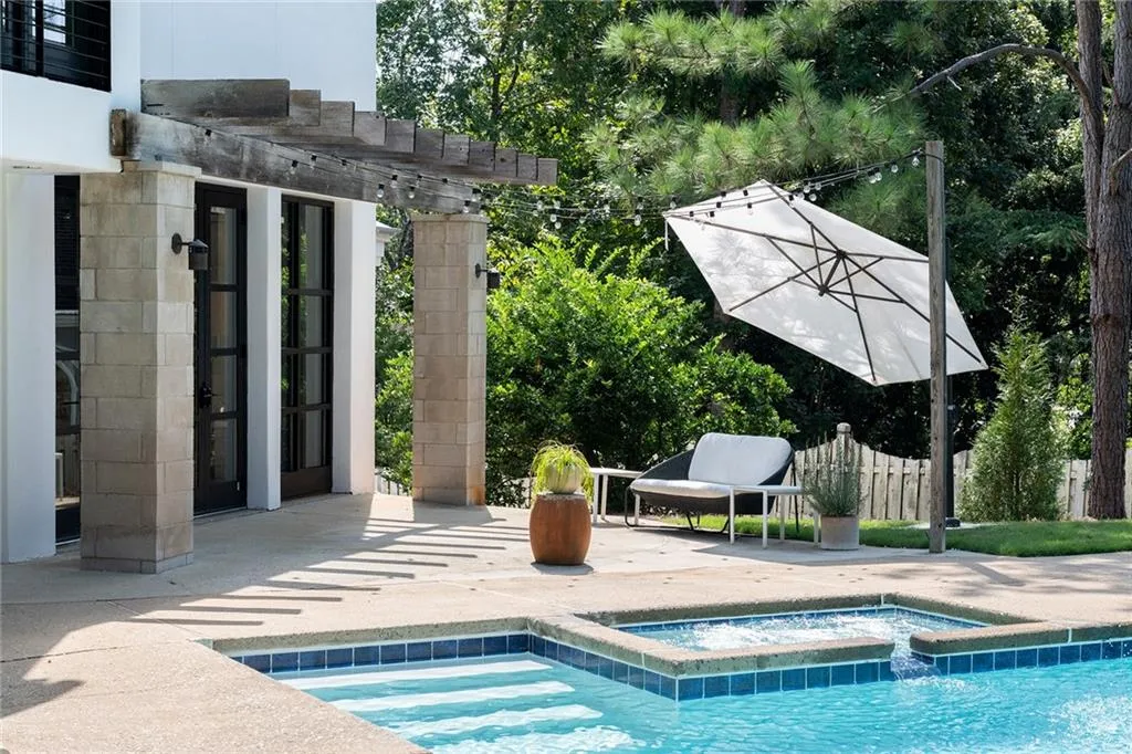 355 Glen Lake Drive, Sandy Springs, Georgia 30327, 4 Bedrooms Bedrooms, ,4 BathroomsBathrooms,Residential,Sold,355 Glen Lake Drive,7235151 355 Glen Lake Drive, Sandy Springs, Georgia 30327, 4 Bedrooms Bedrooms, ,4 BathroomsBathrooms,Residential,Sold,355 Glen Lake Drive,7235151