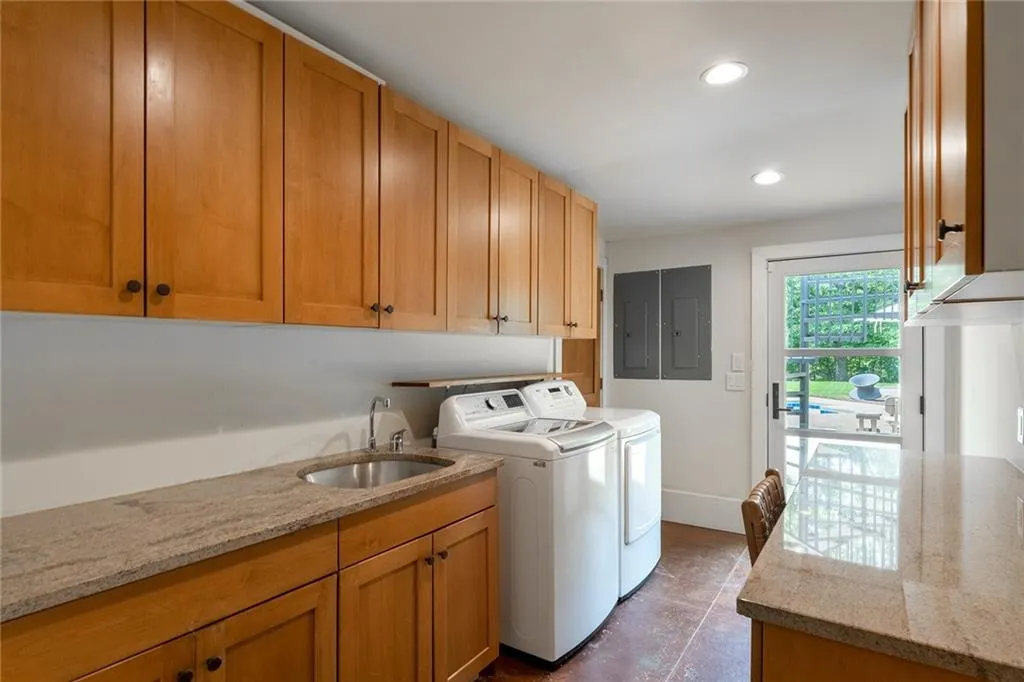 355 Glen Lake Drive, Sandy Springs, Georgia 30327, 4 Bedrooms Bedrooms, ,4 BathroomsBathrooms,Residential,Sold,355 Glen Lake Drive,7235151 355 Glen Lake Drive, Sandy Springs, Georgia 30327, 4 Bedrooms Bedrooms, ,4 BathroomsBathrooms,Residential,Sold,355 Glen Lake Drive,7235151