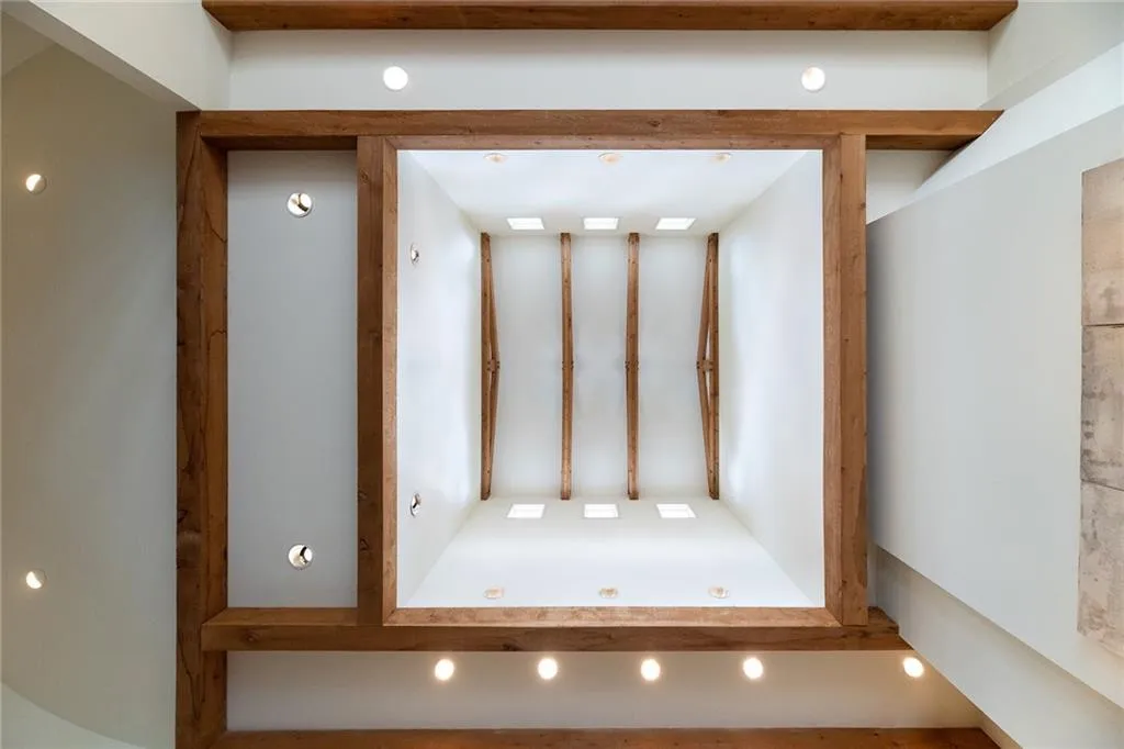 355 Glen Lake Drive, Sandy Springs, Georgia 30327, 4 Bedrooms Bedrooms, ,4 BathroomsBathrooms,Residential,Sold,355 Glen Lake Drive,7235151 355 Glen Lake Drive, Sandy Springs, Georgia 30327, 4 Bedrooms Bedrooms, ,4 BathroomsBathrooms,Residential,Sold,355 Glen Lake Drive,7235151