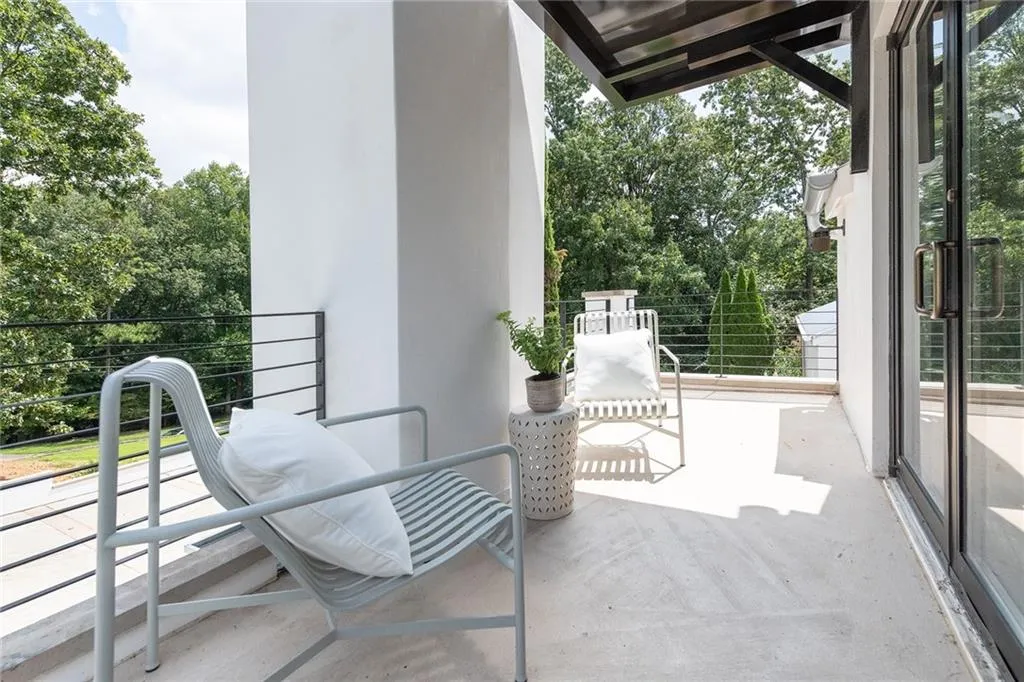 355 Glen Lake Drive, Sandy Springs, Georgia 30327, 4 Bedrooms Bedrooms, ,4 BathroomsBathrooms,Residential,Sold,355 Glen Lake Drive,7235151 355 Glen Lake Drive, Sandy Springs, Georgia 30327, 4 Bedrooms Bedrooms, ,4 BathroomsBathrooms,Residential,Sold,355 Glen Lake Drive,7235151