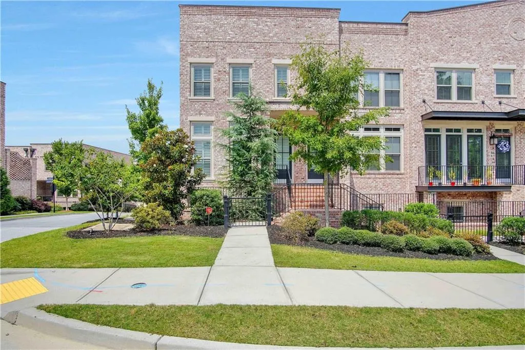 51 Weston Drive, Atlanta, Georgia 30328, 3 Bedrooms Bedrooms, ,3 BathroomsBathrooms,Residential,Sold,51 Weston Drive,6769772
