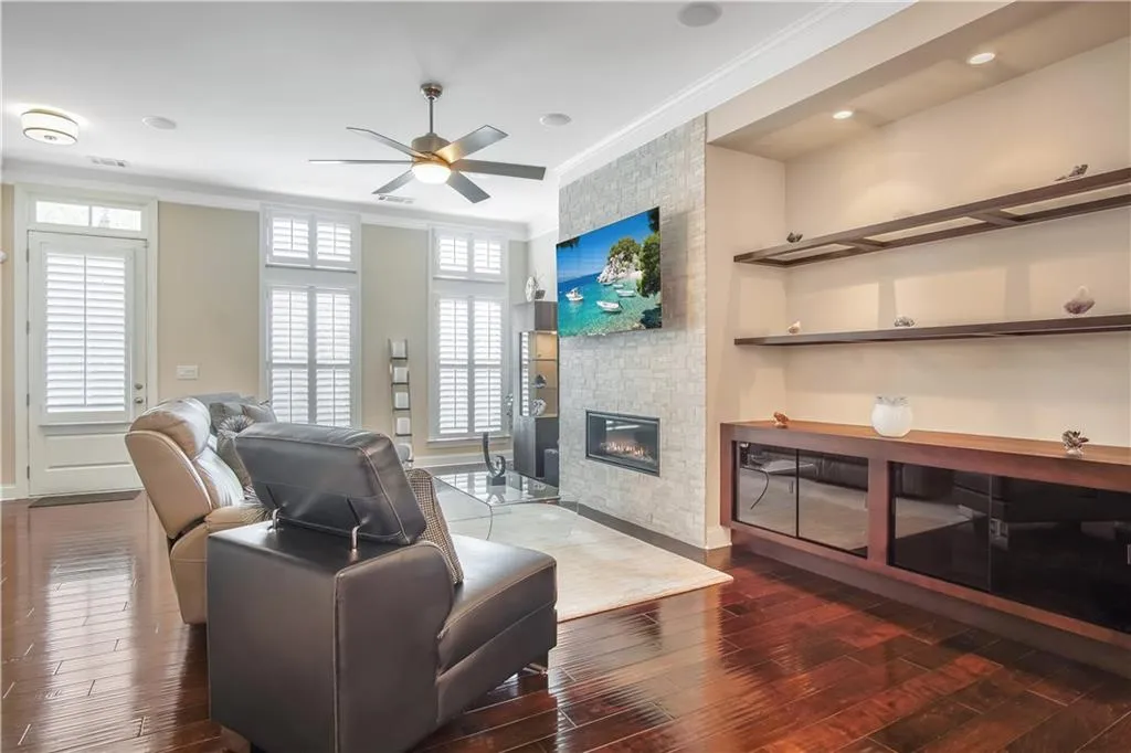 51 Weston Drive, Atlanta, Georgia 30328, 3 Bedrooms Bedrooms, ,3 BathroomsBathrooms,Residential,Sold,51 Weston Drive,6769772