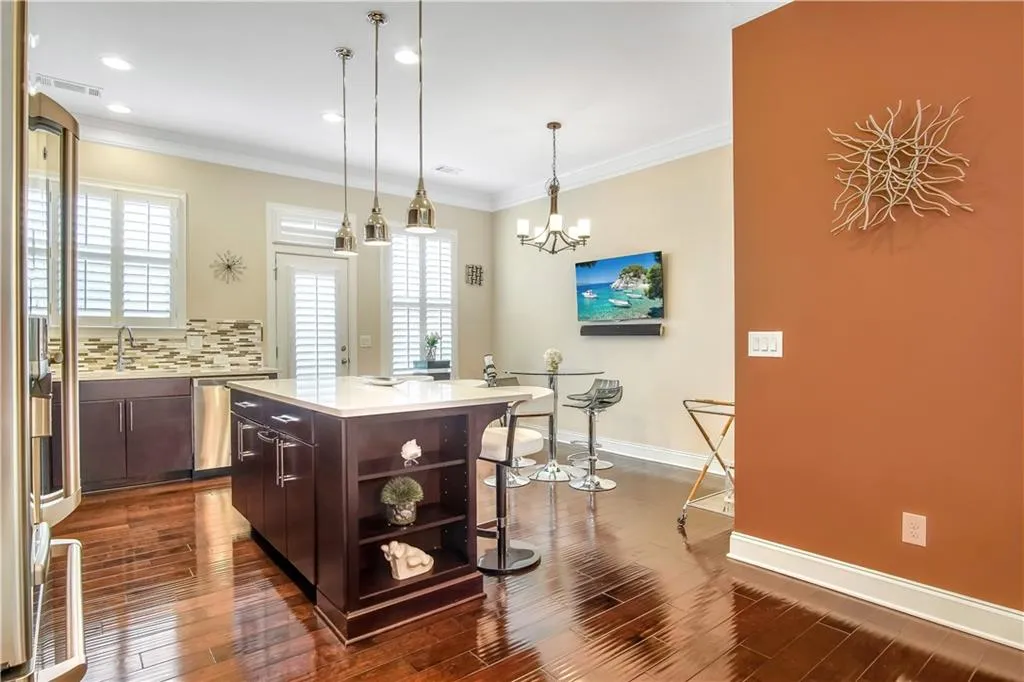 51 Weston Drive, Atlanta, Georgia 30328, 3 Bedrooms Bedrooms, ,3 BathroomsBathrooms,Residential,Sold,51 Weston Drive,6769772