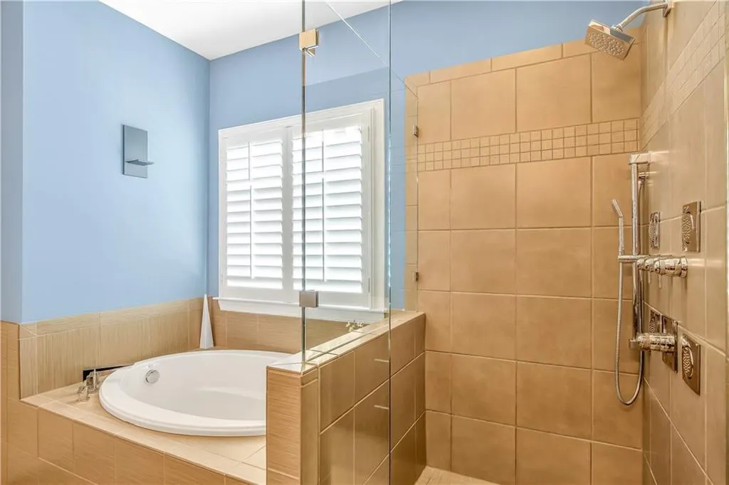 51 Weston Drive, Atlanta, Georgia 30328, 3 Bedrooms Bedrooms, ,3 BathroomsBathrooms,Residential,Sold,51 Weston Drive,6769772