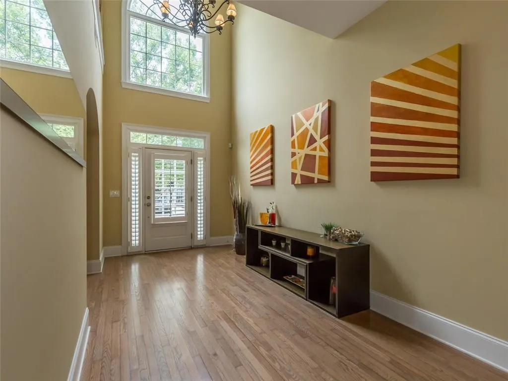 265 Wembley Circle, Sandy Springs, Georgia 30328, 4 Bedrooms Bedrooms, ,3 BathroomsBathrooms,Residential,Sold,265 Wembley Circle,5847738