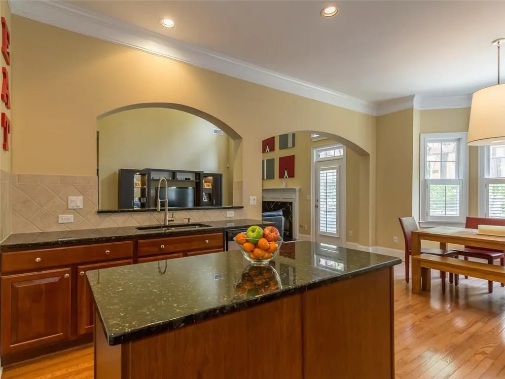 265 Wembley Circle, Sandy Springs, Georgia 30328, 4 Bedrooms Bedrooms, ,3 BathroomsBathrooms,Residential,Sold,265 Wembley Circle,5847738