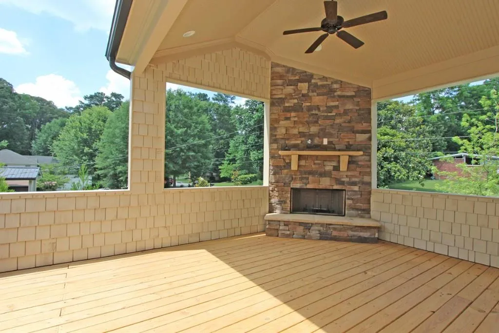 1000 Preswyck Way, Sandy Springs, Georgia 30328, 6 Bedrooms Bedrooms, ,5 BathroomsBathrooms,Residential,Sold,1000 Preswyck Way,5383287