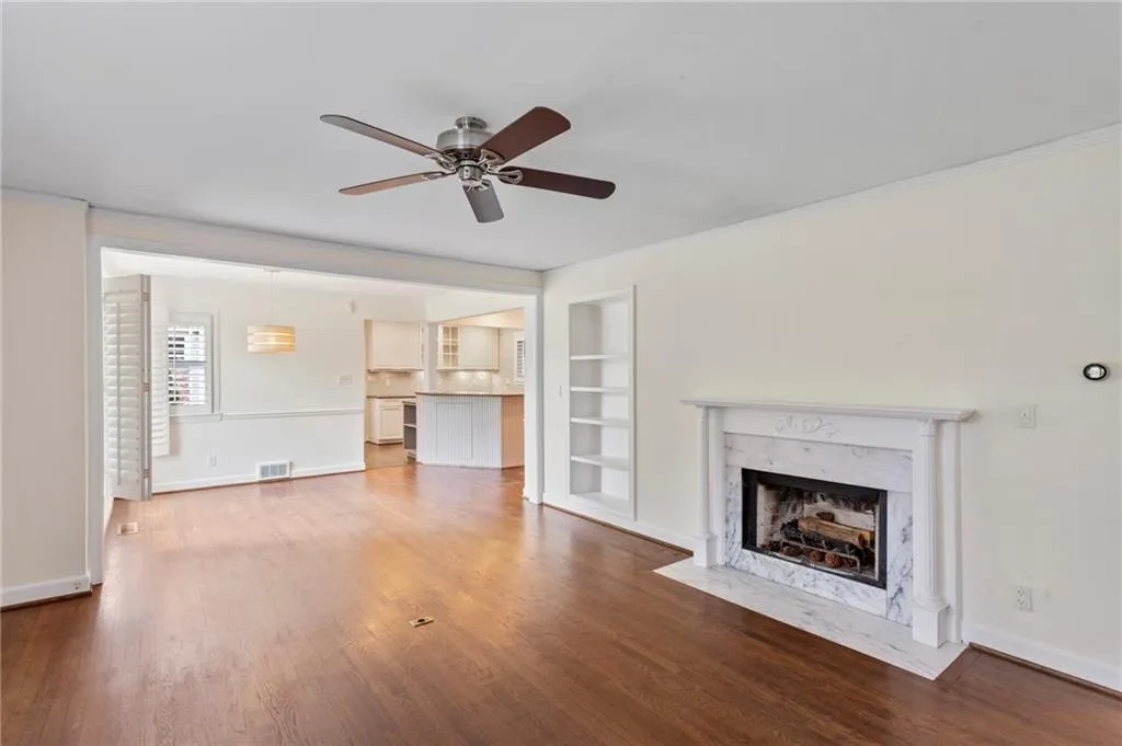 380 Meadowbrook Drive, Atlanta, Georgia 30342, 3 Bedrooms Bedrooms, ,2 BathroomsBathrooms,Residential,Sold,380 Meadowbrook Drive,6888387