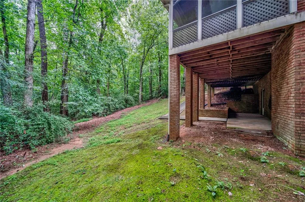 2035 Old Dominion Road, Sandy Springs, Georgia 30350, 5 Bedrooms Bedrooms, ,5 BathroomsBathrooms,Residential,Sold,2035 Old Dominion Road,7222929