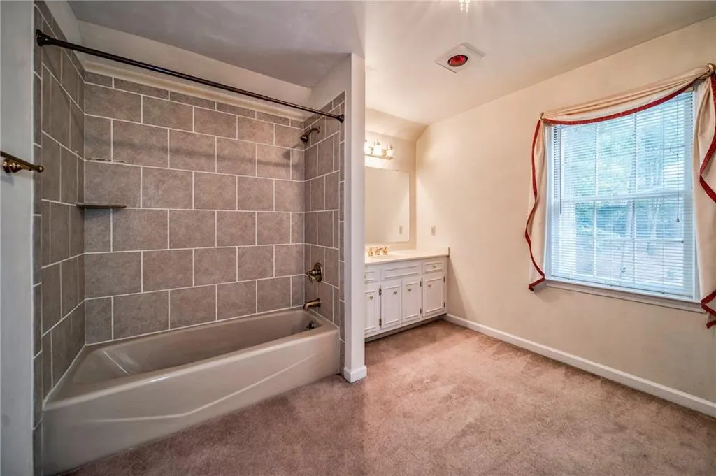 2035 Old Dominion Road, Sandy Springs, Georgia 30350, 5 Bedrooms Bedrooms, ,5 BathroomsBathrooms,Residential,Sold,2035 Old Dominion Road,7222929