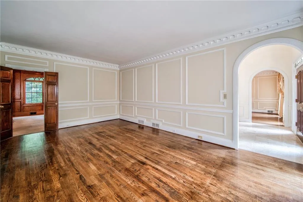 2035 Old Dominion Road, Sandy Springs, Georgia 30350, 5 Bedrooms Bedrooms, ,5 BathroomsBathrooms,Residential,Sold,2035 Old Dominion Road,7222929