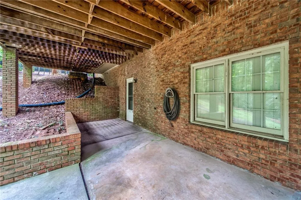 2035 Old Dominion Road, Sandy Springs, Georgia 30350, 5 Bedrooms Bedrooms, ,5 BathroomsBathrooms,Residential,Sold,2035 Old Dominion Road,7222929