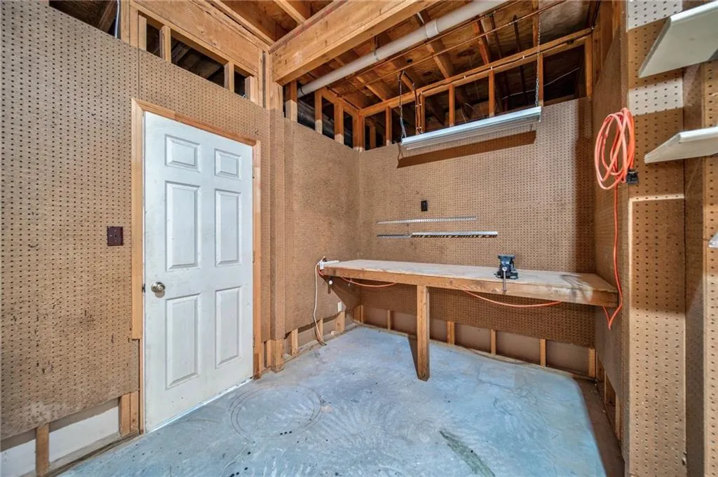 2035 Old Dominion Road, Sandy Springs, Georgia 30350, 5 Bedrooms Bedrooms, ,5 BathroomsBathrooms,Residential,Sold,2035 Old Dominion Road,7222929