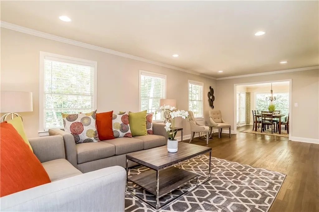 6410 Colewood Court, Atlanta, Georgia 30328, 4 Bedrooms Bedrooms, ,3 BathroomsBathrooms,Residential,Sold,6410 Colewood Court,5952599