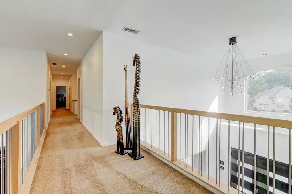 110 Dunwoody Creek Court, Sandy Springs, Georgia 30350, 5 Bedrooms Bedrooms, ,5 BathroomsBathrooms,Residential,Sold,110 Dunwoody Creek Court,6682366