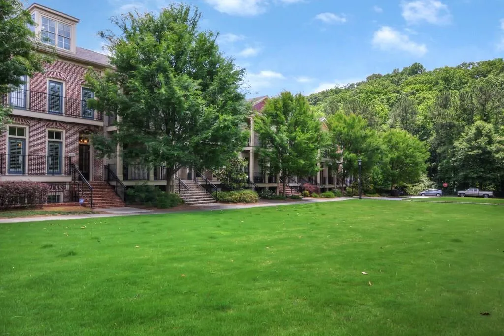 815 Creekgarden Court, Atlanta, Georgia 30339, 4 Bedrooms Bedrooms, ,4 BathroomsBathrooms,Residential,Sold,815 Creekgarden Court,6023104