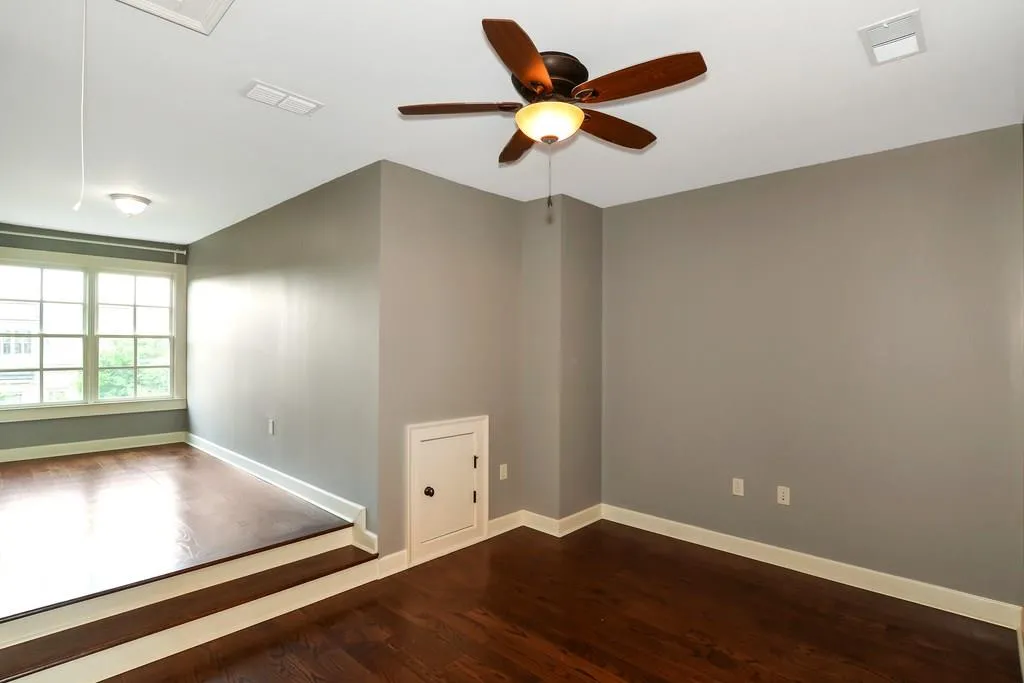 815 Creekgarden Court, Atlanta, Georgia 30339, 4 Bedrooms Bedrooms, ,4 BathroomsBathrooms,Residential,Sold,815 Creekgarden Court,6023104