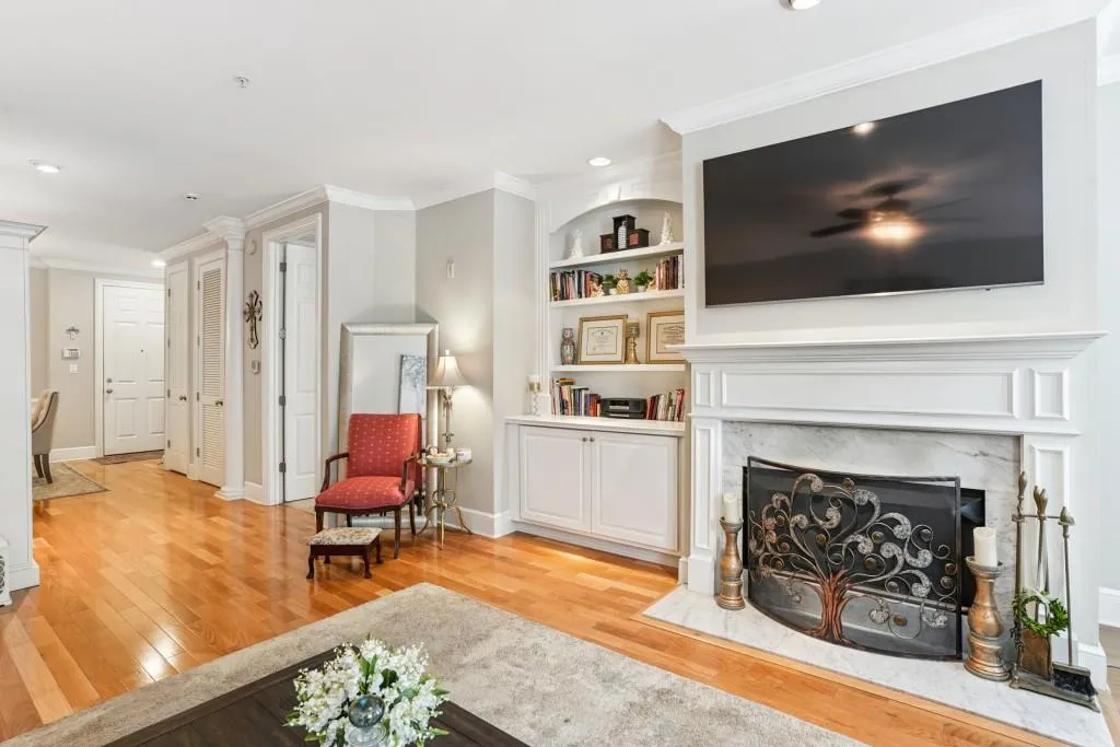4805 Ivy Ridge Drive Unit 204, Atlanta, Georgia 30339, 2 Bedrooms Bedrooms, ,2 BathroomsBathrooms,Residential,For Sale,4805 Ivy Ridge Drive Unit 204,7633107