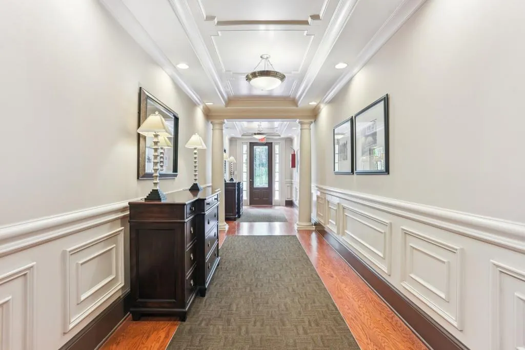 4805 Ivy Ridge Drive Unit 204, Atlanta, Georgia 30339, 2 Bedrooms Bedrooms, ,2 BathroomsBathrooms,Residential,For Sale,4805 Ivy Ridge Drive Unit 204,7633107