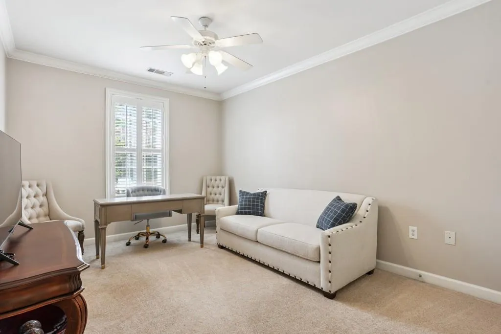 4805 Ivy Ridge Drive Unit 204, Atlanta, Georgia 30339, 2 Bedrooms Bedrooms, ,2 BathroomsBathrooms,Residential,For Sale,4805 Ivy Ridge Drive Unit 204,7633107