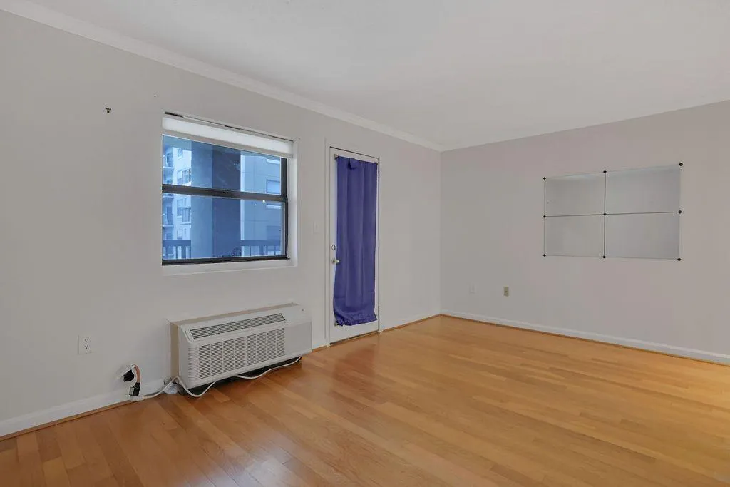 795 Hammond Drive Unit #1810, Sandy Springs, Georgia 30328, 1 Bedroom Bedrooms, ,1 BathroomBathrooms,Residential,Sold,795 Hammond Drive Unit #1810,7349572
