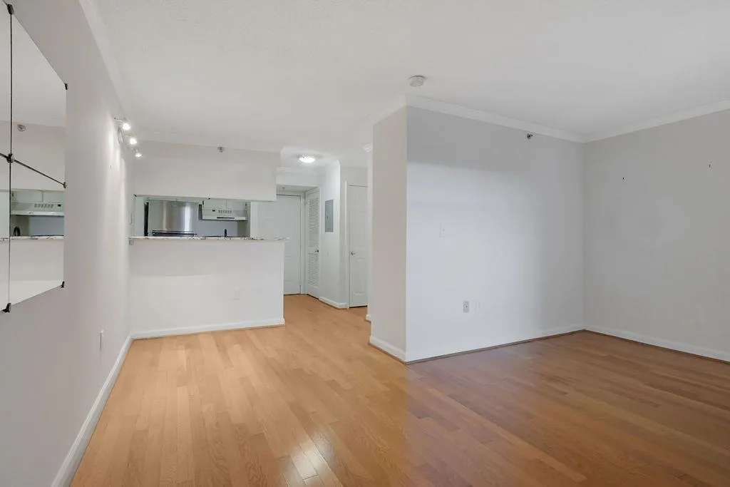 795 Hammond Drive Unit #1810, Sandy Springs, Georgia 30328, 1 Bedroom Bedrooms, ,1 BathroomBathrooms,Residential,Sold,795 Hammond Drive Unit #1810,7349572