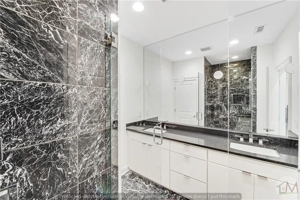 6661 Cadence Boulevard, Sandy Springs, Georgia 30328, 3 Bedrooms Bedrooms, ,3 BathroomsBathrooms,Residential,Sold,6661 Cadence Boulevard,6832547