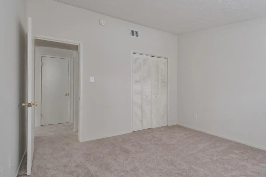 6822 Glenridge Drive Unit G, Sandy Springs, Georgia 30328, 1 Bedroom Bedrooms, ,1 BathroomBathrooms,Residential,Sold,6822 Glenridge Drive Unit G,6832875