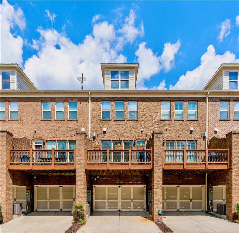 200 Alderwood Point, Sandy Springs, Georgia 30328, 3 Bedrooms Bedrooms, ,3 BathroomsBathrooms,Residential,Sold,200 Alderwood Point,7259424