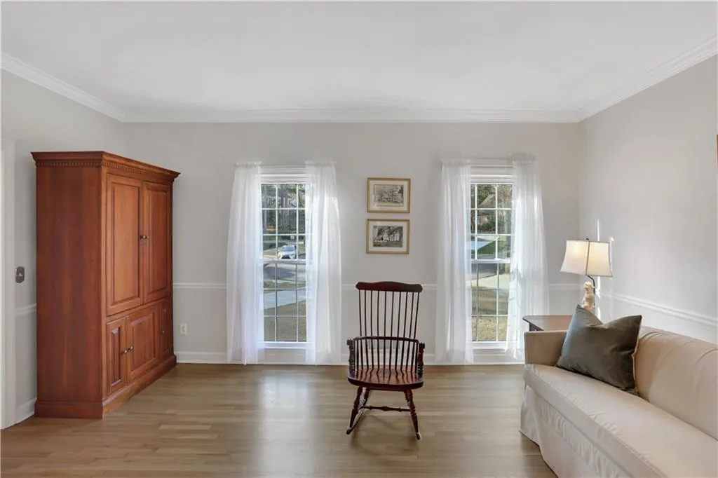 2405 Kimbrough Court, Sandy Springs, Georgia 30350, 4 Bedrooms Bedrooms, ,2 BathroomsBathrooms,Residential,For Sale,2405 Kimbrough Court,7708257