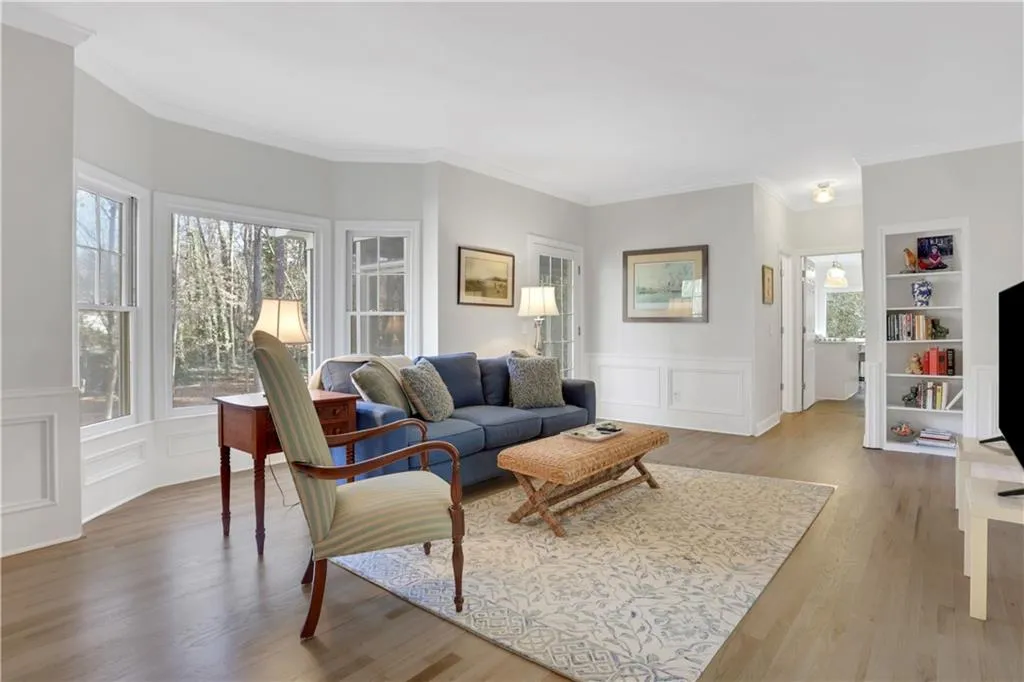 2405 Kimbrough Court, Sandy Springs, Georgia 30350, 4 Bedrooms Bedrooms, ,2 BathroomsBathrooms,Residential,For Sale,2405 Kimbrough Court,7708257