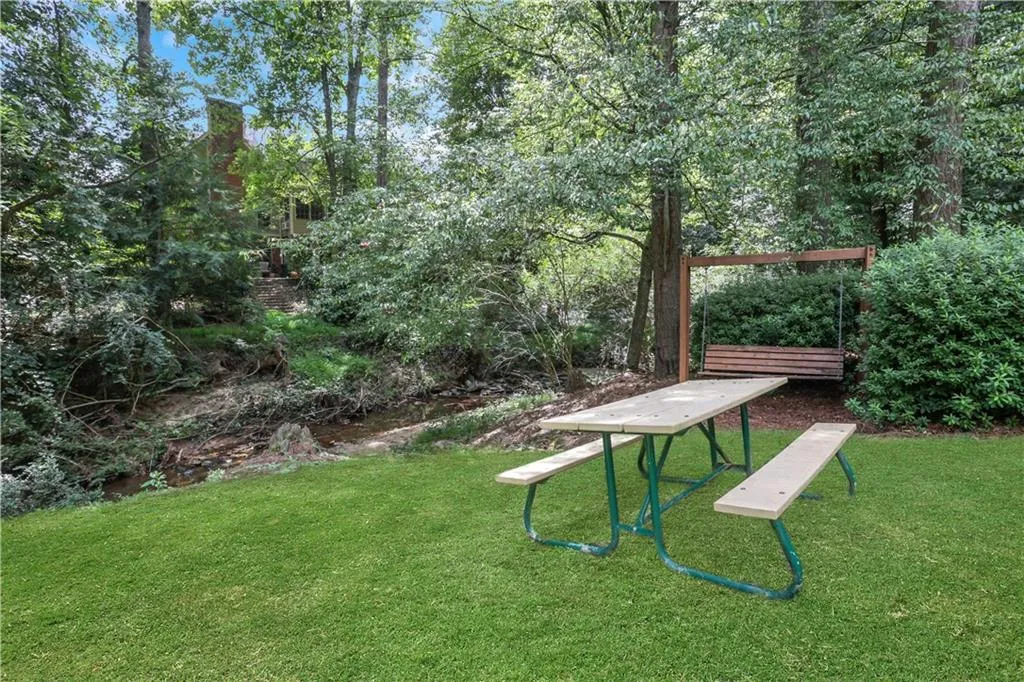 2405 Kimbrough Court, Sandy Springs, Georgia 30350, 4 Bedrooms Bedrooms, ,2 BathroomsBathrooms,Residential,For Sale,2405 Kimbrough Court,7708257