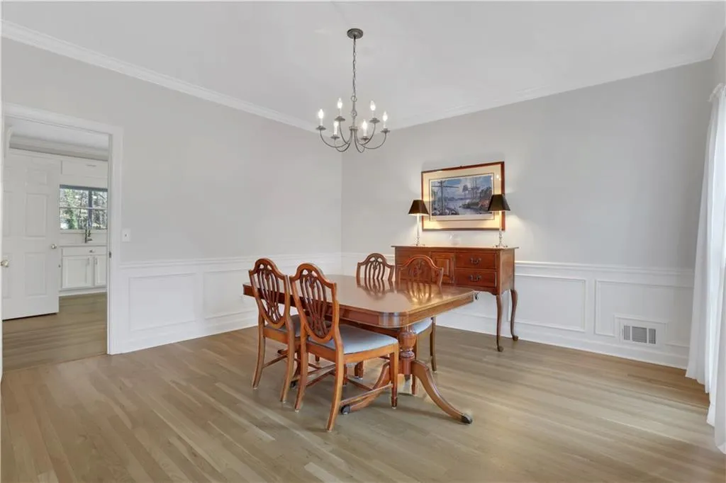 2405 Kimbrough Court, Sandy Springs, Georgia 30350, 4 Bedrooms Bedrooms, ,2 BathroomsBathrooms,Residential,For Sale,2405 Kimbrough Court,7708257