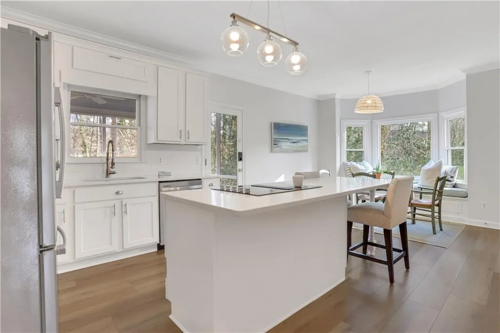 2405 Kimbrough Court, Sandy Springs, Georgia 30350, 4 Bedrooms Bedrooms, ,2 BathroomsBathrooms,Residential,For Sale,2405 Kimbrough Court,7708257