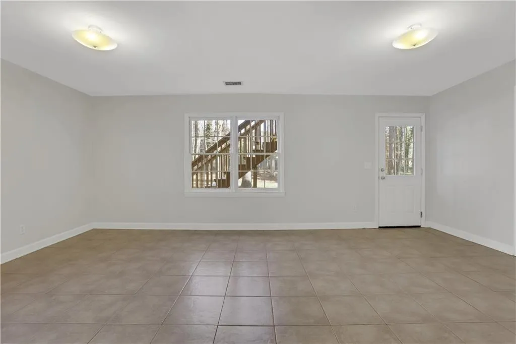 2405 Kimbrough Court, Sandy Springs, Georgia 30350, 4 Bedrooms Bedrooms, ,2 BathroomsBathrooms,Residential,For Sale,2405 Kimbrough Court,7708257
