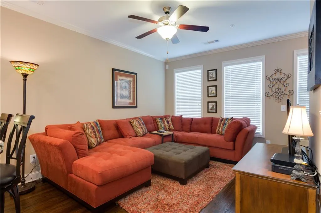 271 Goodson Way Nw, Atlanta, Georgia 30309, 2 Bedrooms Bedrooms, ,2 BathroomsBathrooms,Residential,Sold,271 Goodson Way Nw,5755317