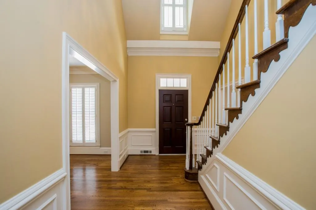 1550 Misty Oaks Drive, Atlanta, Georgia 30350, 6 Bedrooms Bedrooms, ,5 BathroomsBathrooms,Residential,Sold,1550 Misty Oaks Drive,5846354