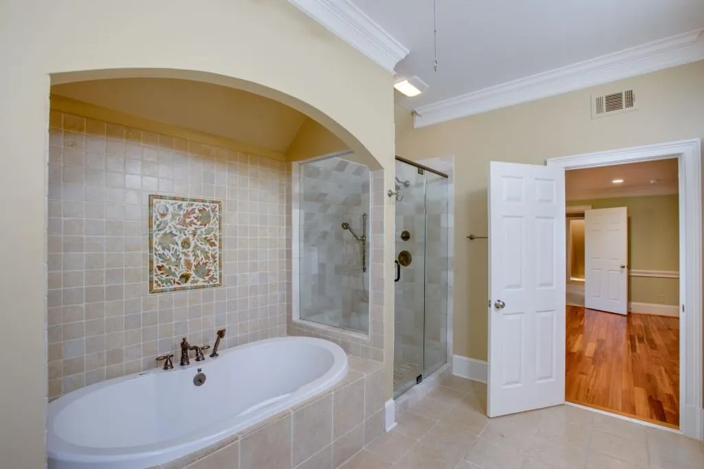 1550 Misty Oaks Drive, Atlanta, Georgia 30350, 6 Bedrooms Bedrooms, ,5 BathroomsBathrooms,Residential,Sold,1550 Misty Oaks Drive,5846354