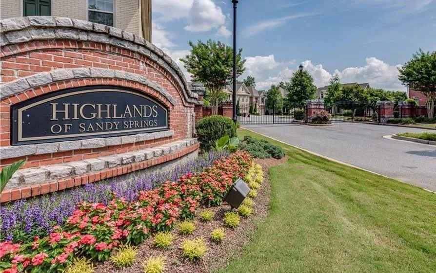 7265 Glisten Avenue Unit 121, Sandy Springs, Georgia 30328, 1 Bedroom Bedrooms, ,1 BathroomBathrooms,Residential,Sold,7265 Glisten Avenue Unit 121,6919906