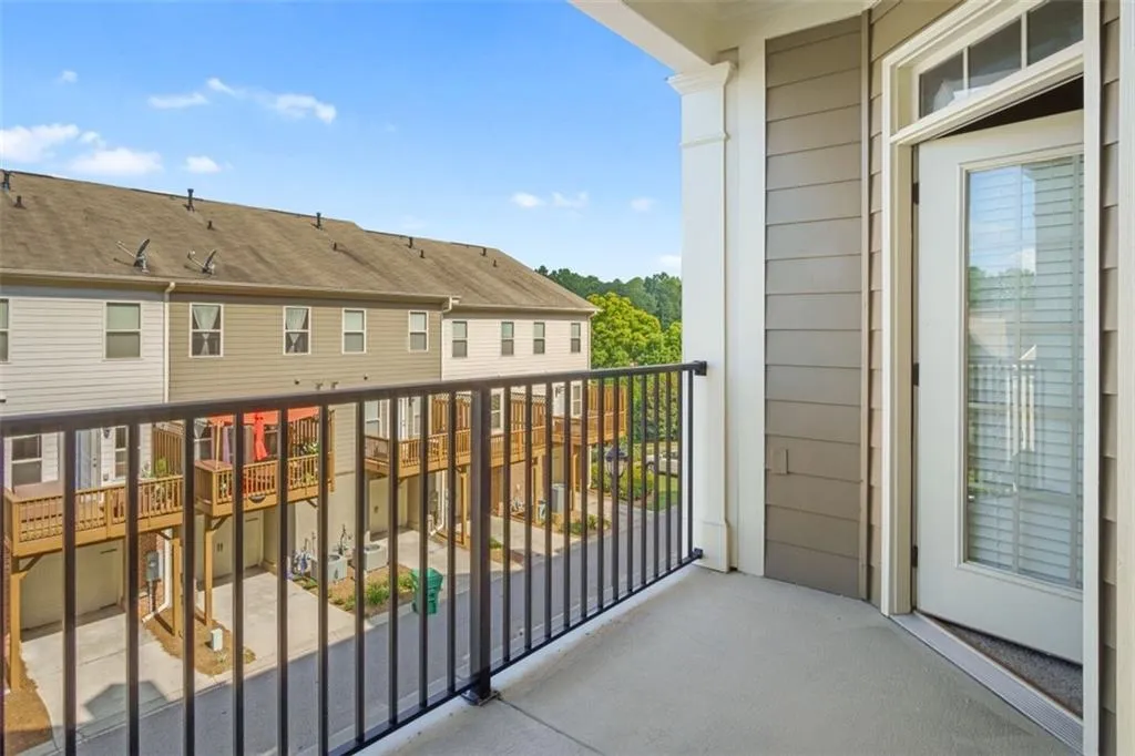 7265 Glisten Avenue Unit 121, Sandy Springs, Georgia 30328, 1 Bedroom Bedrooms, ,1 BathroomBathrooms,Residential,Sold,7265 Glisten Avenue Unit 121,6919906