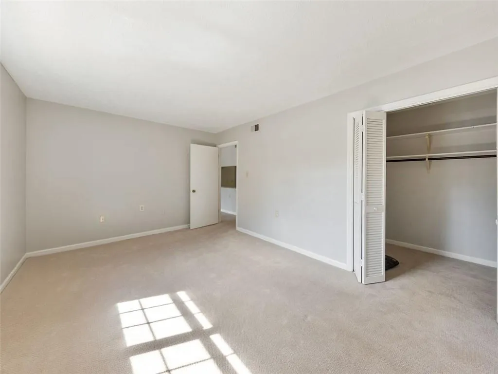 475 Mount Vernon Highway Ne Unit C233, Sandy Springs, Georgia 30327, 2 Bedrooms Bedrooms, ,1 BathroomBathrooms,Residential,Sold,475 Mount Vernon Highway Ne Unit C233,7028721