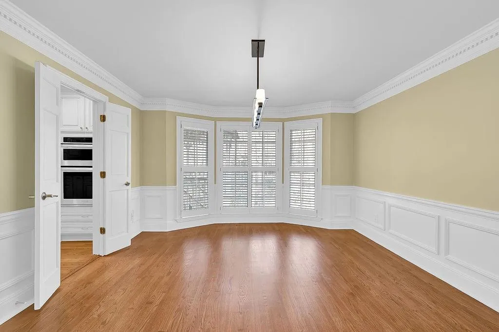 2350 Kimbrough Court, Atlanta, Georgia 30350, 5 Bedrooms Bedrooms, ,3 BathroomsBathrooms,Residential,Sold,2350 Kimbrough Court,6981679