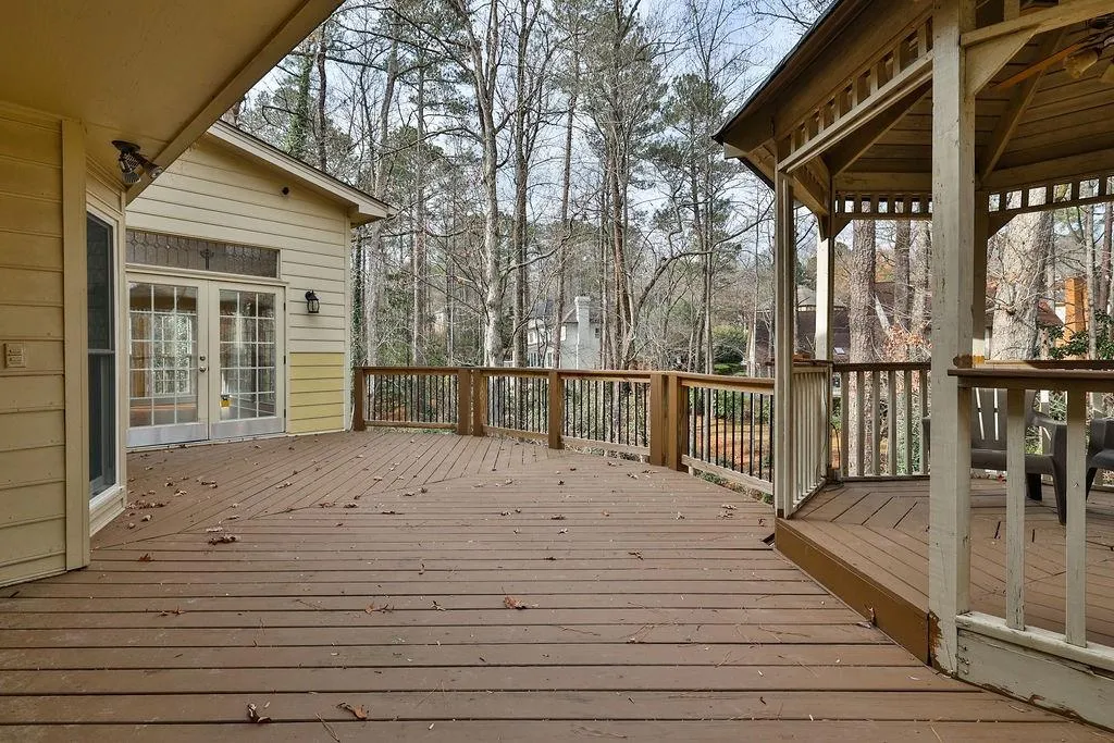 2350 Kimbrough Court, Atlanta, Georgia 30350, 5 Bedrooms Bedrooms, ,3 BathroomsBathrooms,Residential,Sold,2350 Kimbrough Court,6981679
