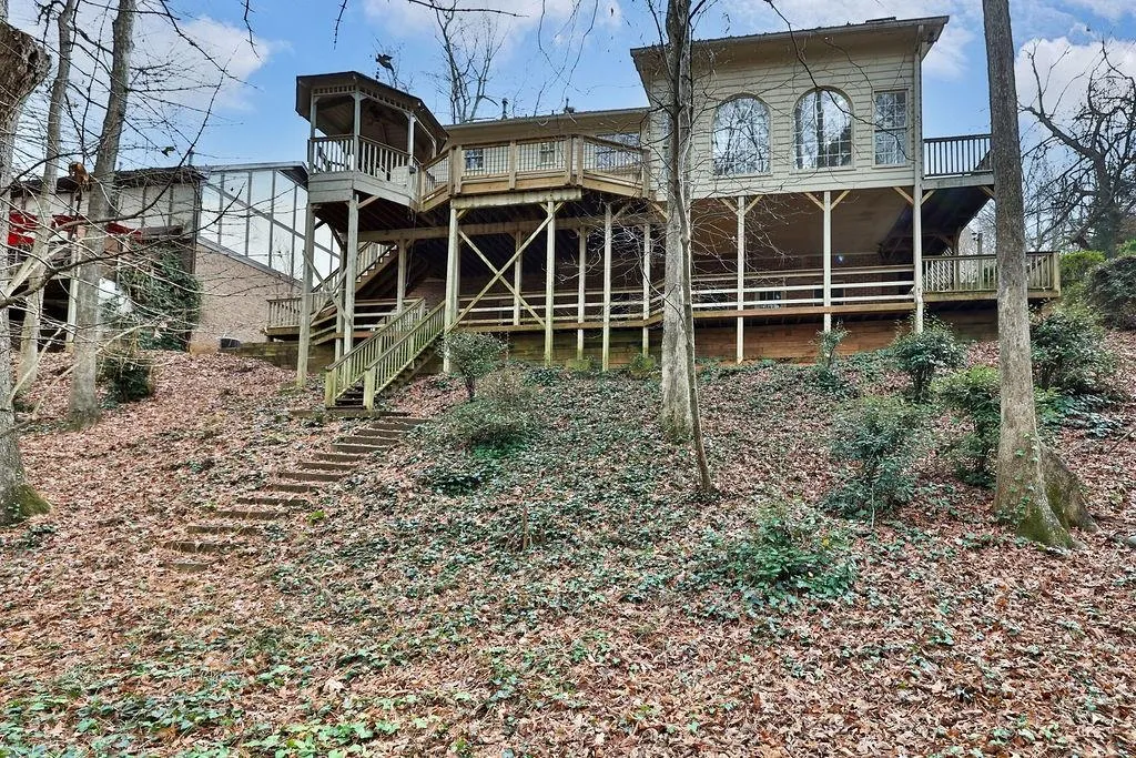 2350 Kimbrough Court, Atlanta, Georgia 30350, 5 Bedrooms Bedrooms, ,3 BathroomsBathrooms,Residential,Sold,2350 Kimbrough Court,6981679