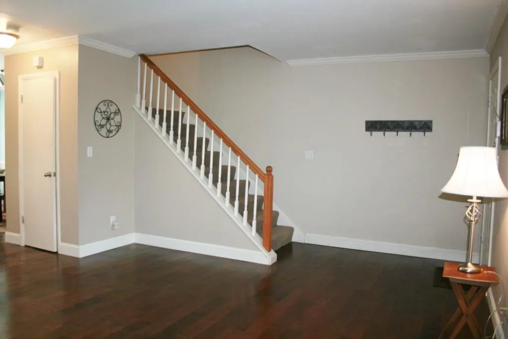 6900 Roswell Road Unit A1, Sandy Springs, Georgia 30328, 2 Bedrooms Bedrooms, ,2 BathroomsBathrooms,Residential,Sold,6900 Roswell Road Unit A1,5664402