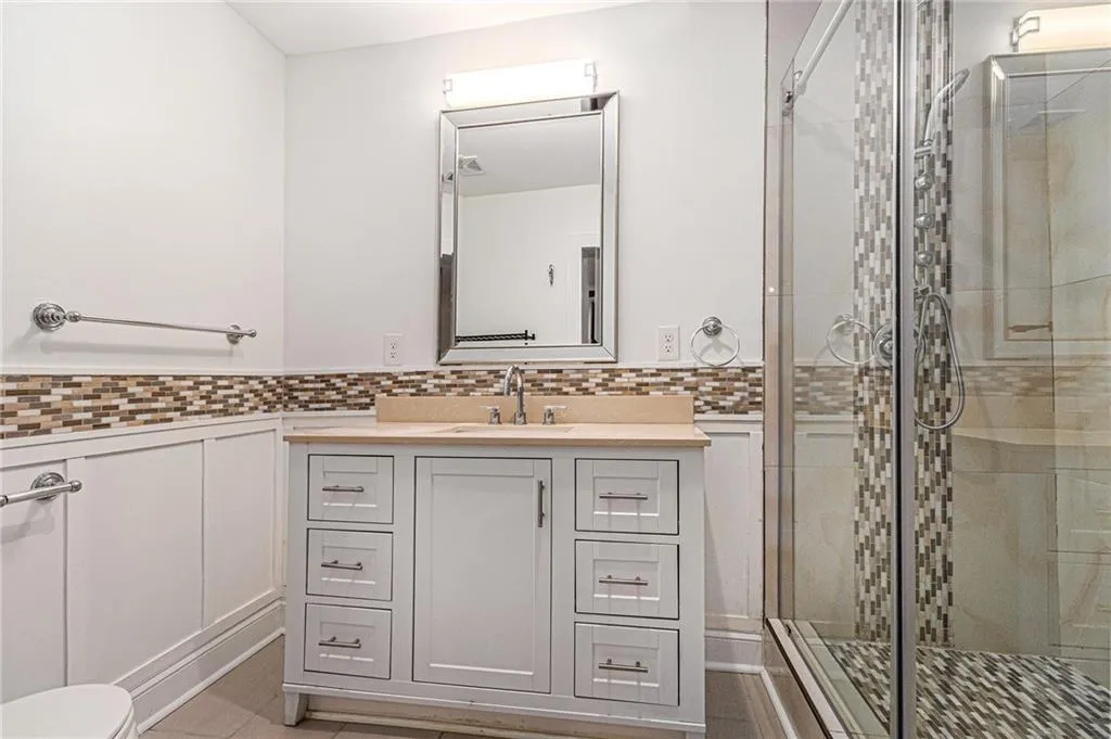 2222 Hill Street Nw, Atlanta, Georgia 30318, 4 Bedrooms Bedrooms, ,2 BathroomsBathrooms,Residential,For Sale,2222 Hill Street Nw,7634929