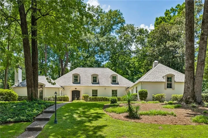 2211 Hill Park Court, Decatur, Georgia 30033